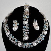 A modern 18ct white and yellow