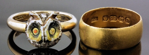 A modern 9ct gold enamel and