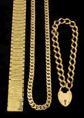 A modern 9ct rose gold chain l