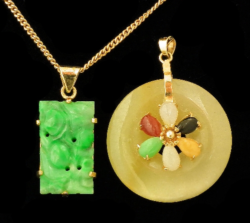 A modern Chinese green jadeite