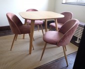 A MODERN LIGHT OAK FINISH DINI