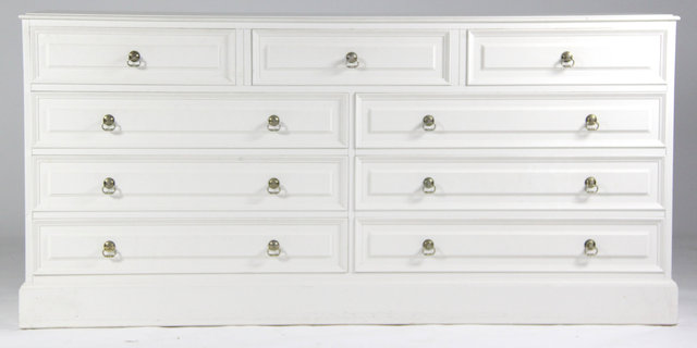 A modern painted pine dresser of