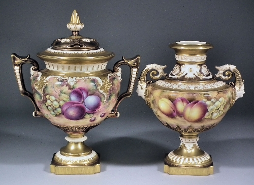 A modern Royal Worcester bone china