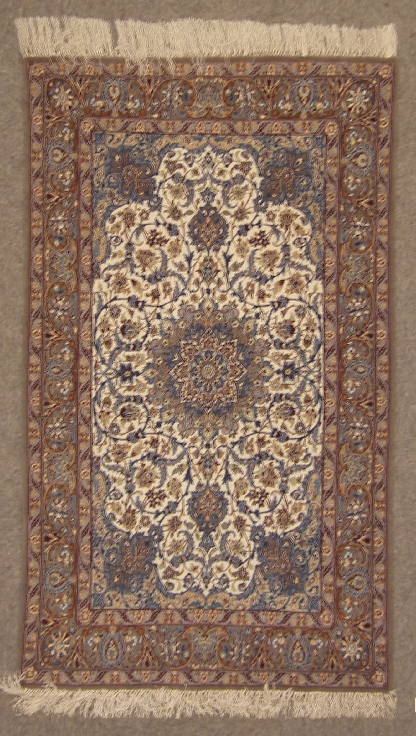 A modern rug of Isfahan design