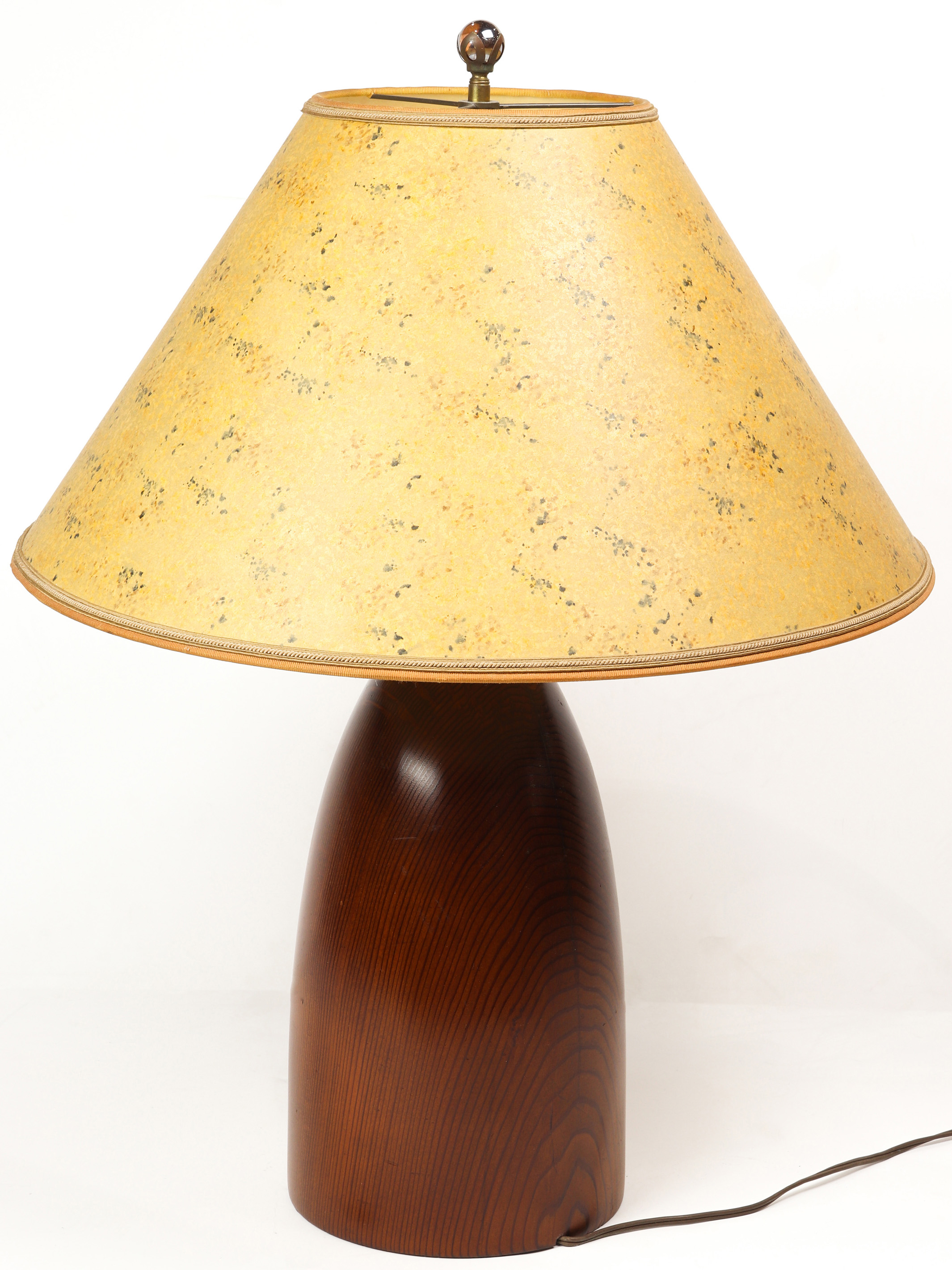 A MODERN TABLE LAMP, 27.5"H A