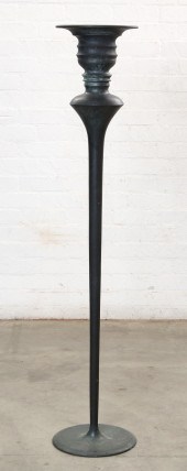 A MODERNIST PATINATED BRONZE T