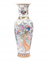 A MONUMENTAL CHINESE PORCELAIN