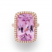 A MORGANITE, DIAMOND AND FOURT