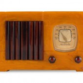 A Motorola 52 Radio
1939
Havin