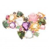 A MULTI-GEMSTONE CLUSTER BROOC