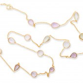 A MULTI-HUED SAPPHIRE AND EIGH