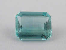 A natural emerald measuring
