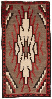 A NAVAJO KLAGETOH RUGA Navajo