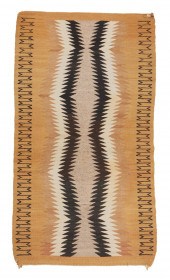 A NAVAJO REGIONAL RUGA Navajo