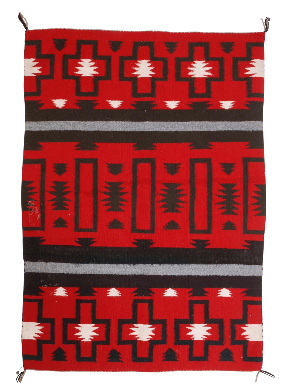 A NAVAJO REGIONAL RUGA Navajo