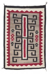 A NAVAJO REGIONAL RUGA Navajo