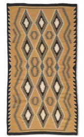 A NAVAJO REGIONAL RUGA Navajo