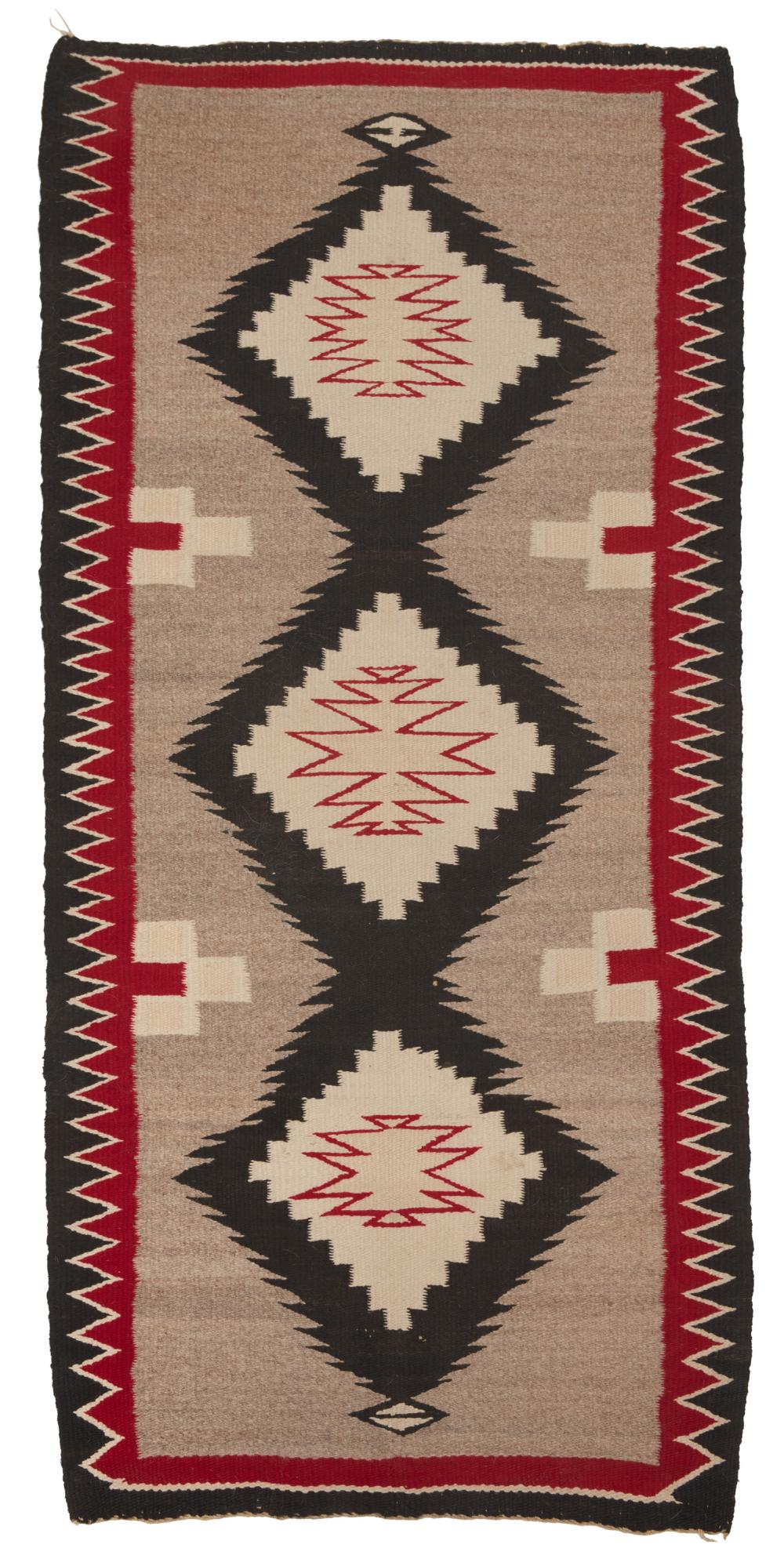 A NAVAJO REGIONAL RUGA Navajo