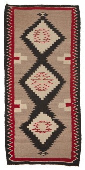 A NAVAJO REGIONAL RUGA Navajo