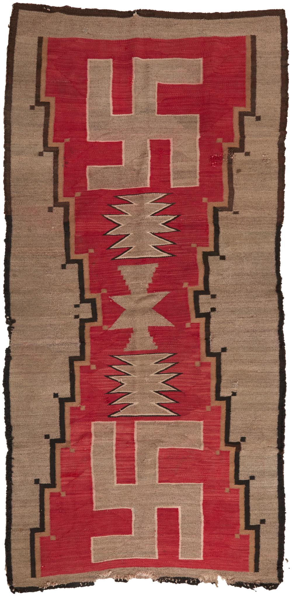 A NAVAJO REGIONAL RUGA Navajo