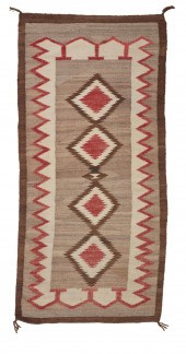 A NAVAJO REGIONAL RUGA Navajo