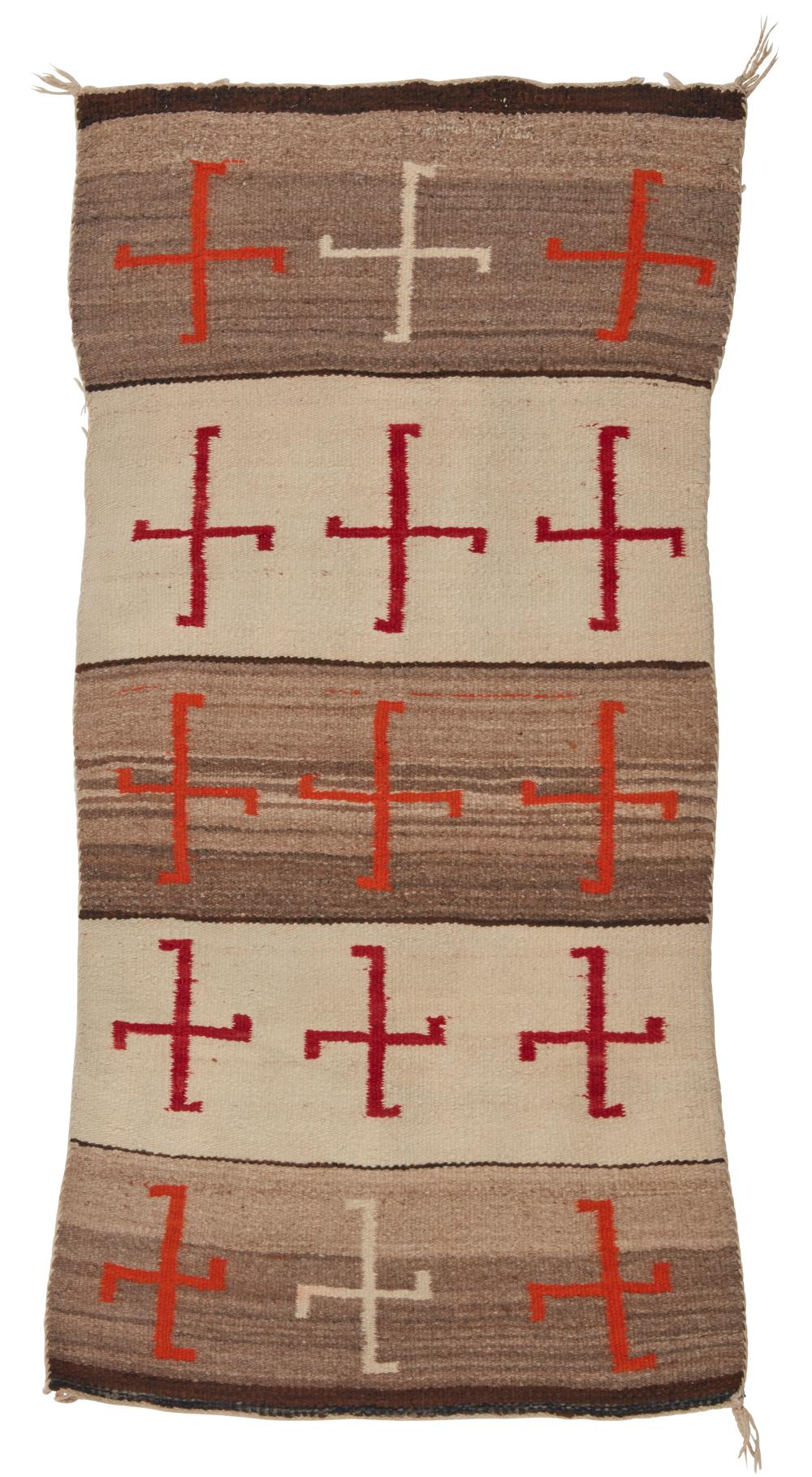 A NAVAJO REGIONAL RUGA Navajo