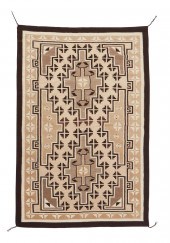 A NAVAJO TWO GREY HILLS TEXTIL