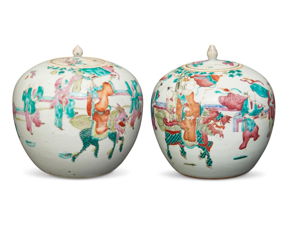 A NEAR-PAIR OF CHINESE QING DYNASTY
