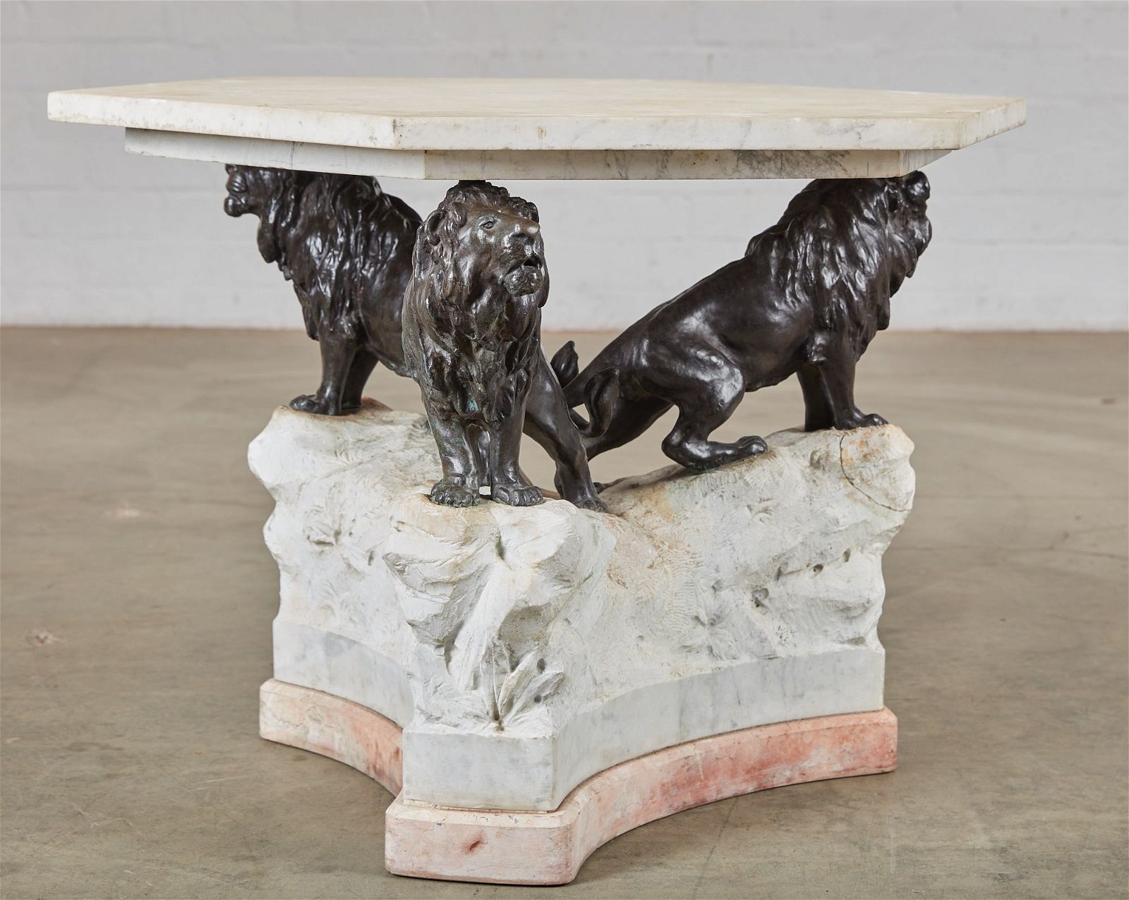 A NEOCLASSICAL STYLE TABLEA