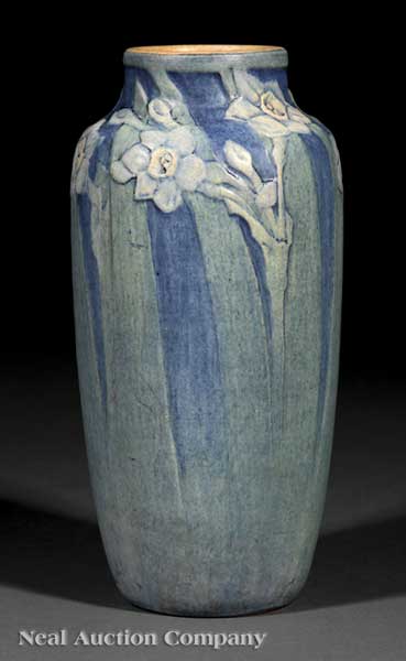 A Newcomb College Art Pottery Matte