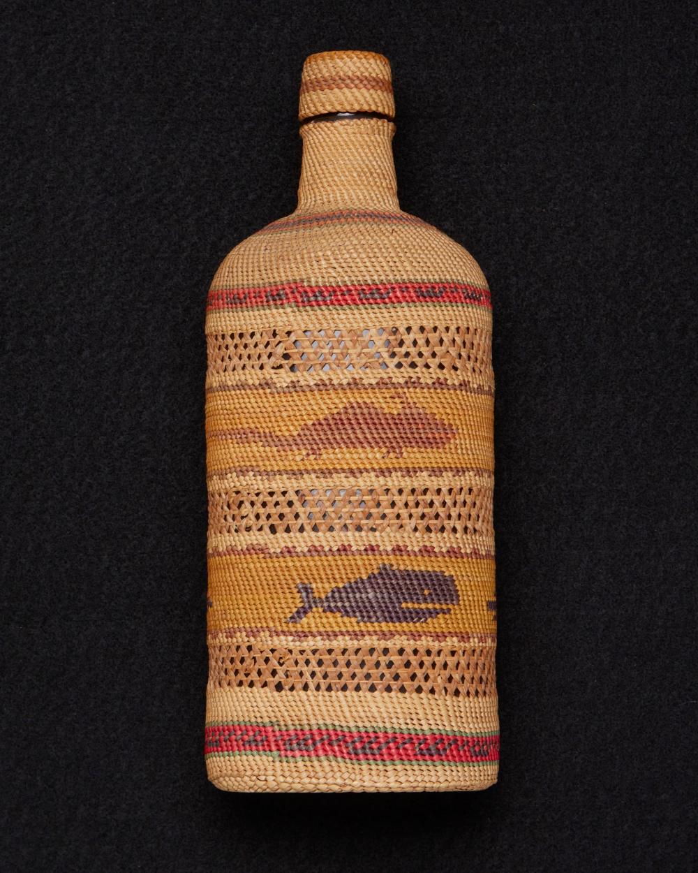 A NOOTKA / MAKAH BOTTLE BASKETA