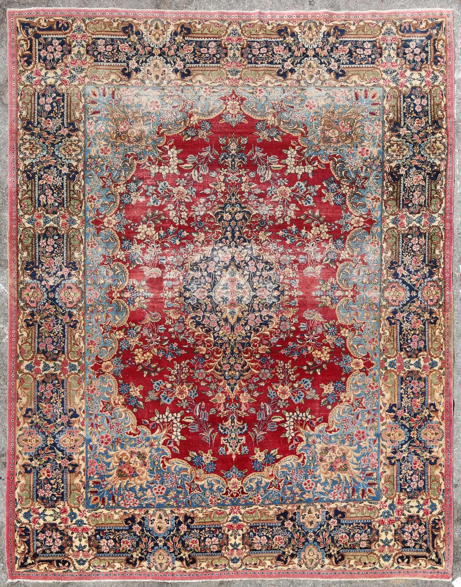 A NORTHWEST PERSIAN CARPETA