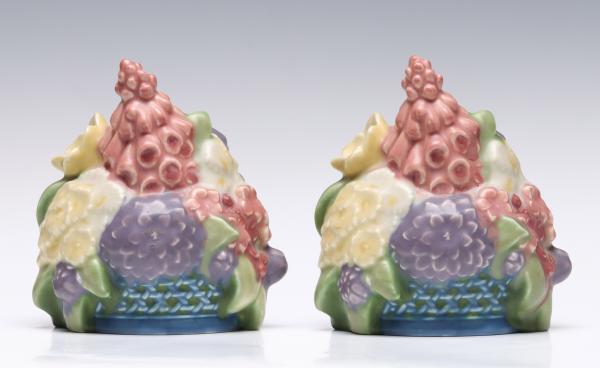 A PAIR 1927 ROOKWOOD FLOWER