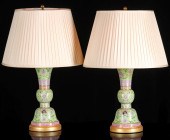 A PAIR ANTIQUE CHINESE PORCELA