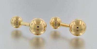 A Pair of 14k Gold Cufflinks 14k
