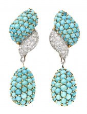 A Pair of 18 Karat Gold Turquo