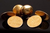 A pair of 18ct yellow gold cuf
