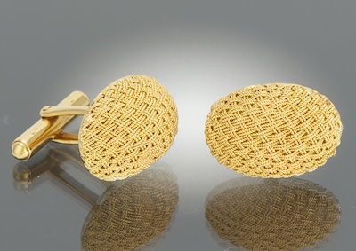 A Pair of 18k Gold Cufflinks ca.