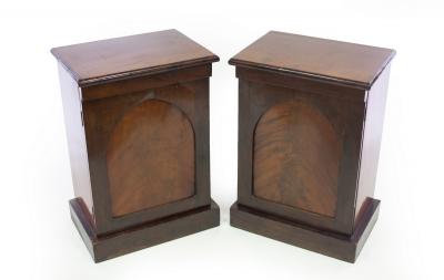 A pair of 19th Century mahogany