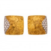 A PAIR OF 22K & 18K PLATINUM D