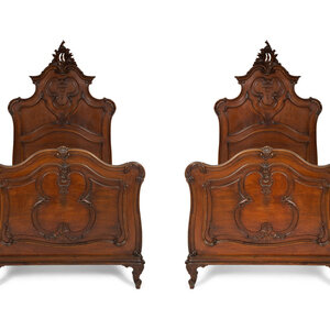 A Pair of American Victorian Carved