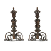 A PAIR OF ANTIQUE CONTINENTAL