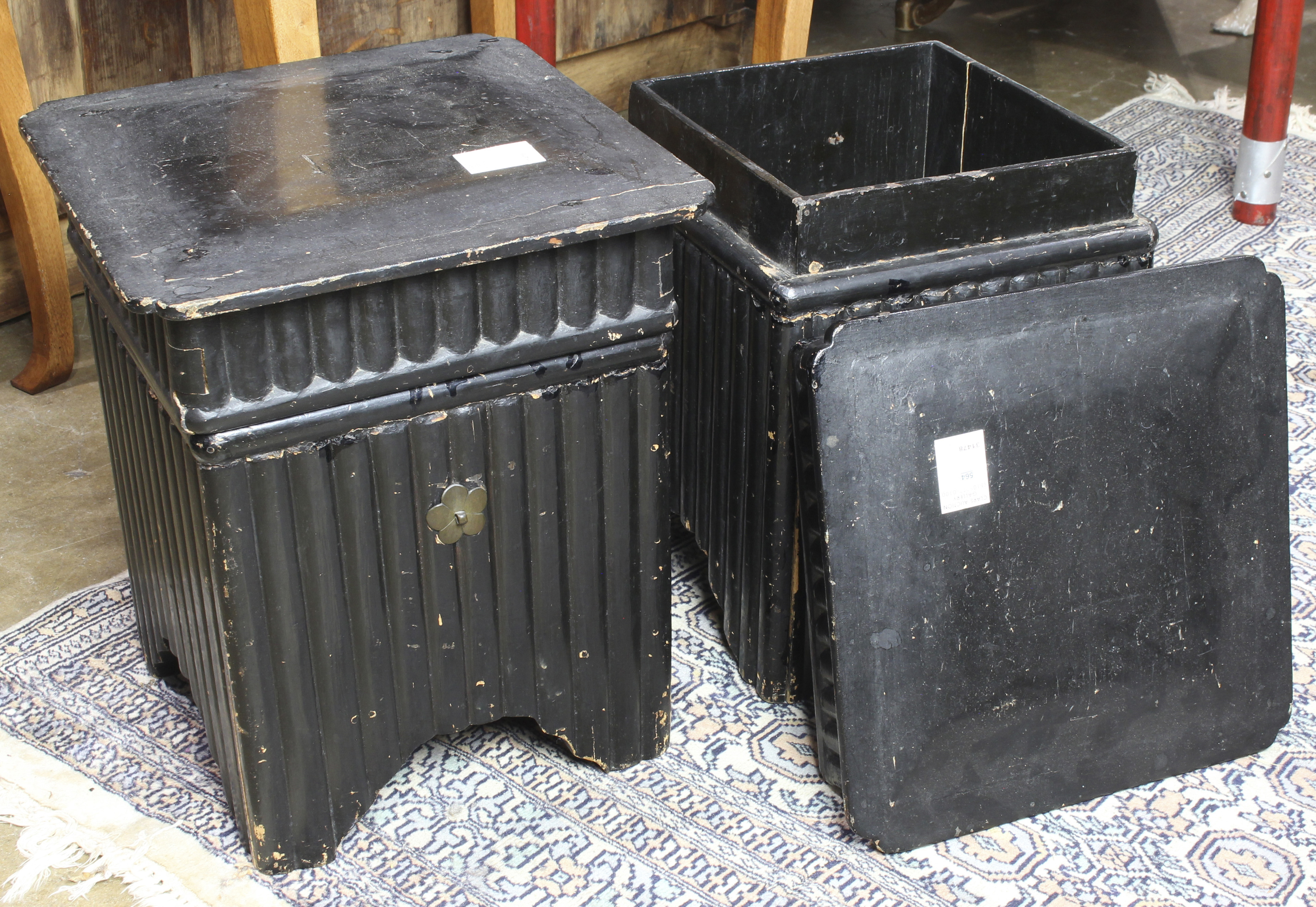 A PAIR OF ASIAN LAQUER BOXES A pair