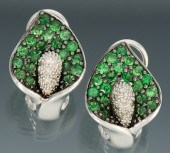 A Pair of Calla Lily Design Ea