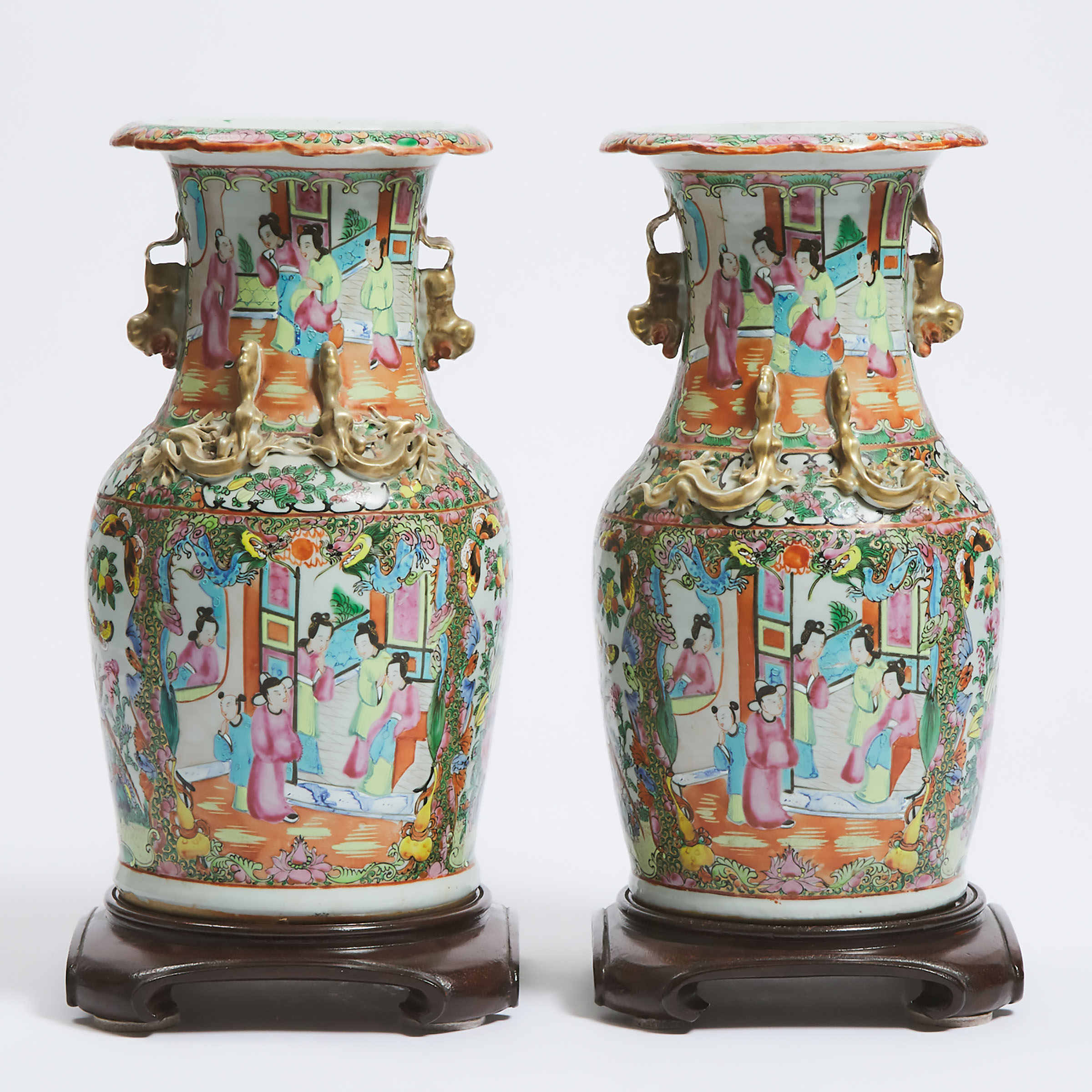A Pair of Canton Export Famille