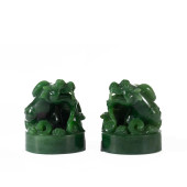 A PAIR OF CARVED SPINACH GREEN
