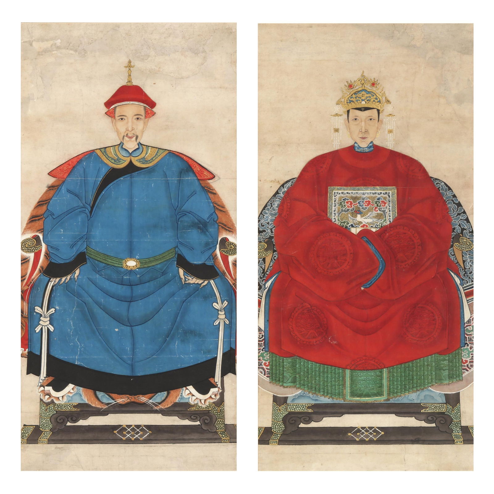 A PAIR OF CHINESE ANCESTOR
