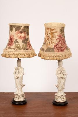 A pair of Chinese blanc de chine