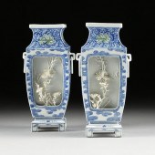A PAIR OF CHINESE BLUE AND WHI