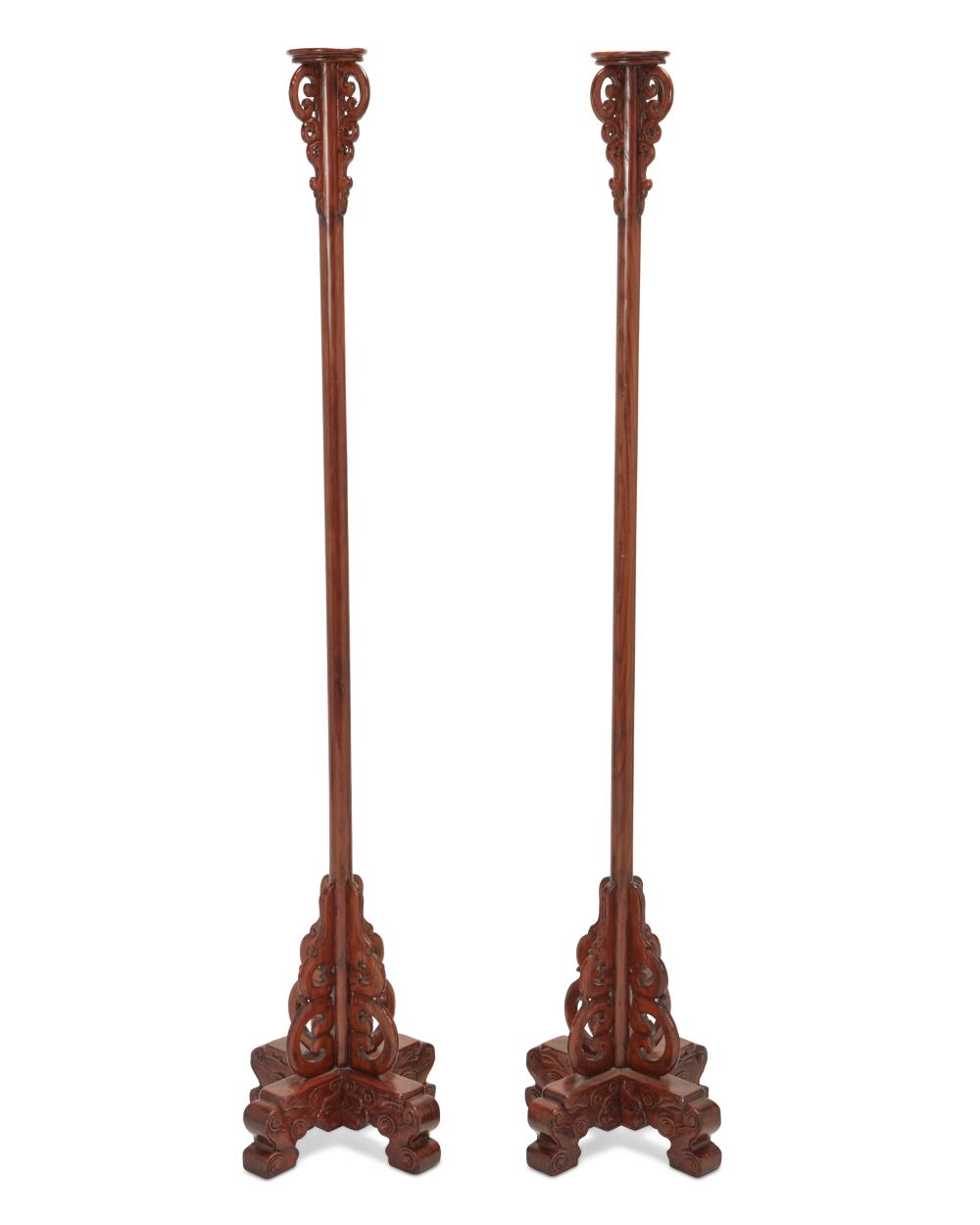A PAIR OF CHINESE CARVED MAHOGANY